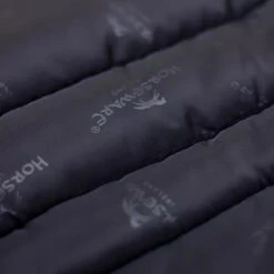 Rambo 200g Stable Blanket With Embossed Lining, Black Or Navy, 60" - 69" -Horse Supply Store l Embossed Lining Stable Blankets 69039.1666463531.1280.1280