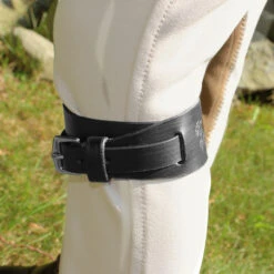 Belle & Bow Jodhpur Garter Straps, Dark Brown & Black -Horse Supply Store l belle bow black garter straps 90223.1646684209.1280.1280